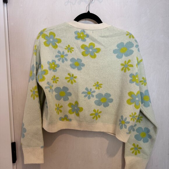 Flower Power Cardigan - Picture 3 of 5
